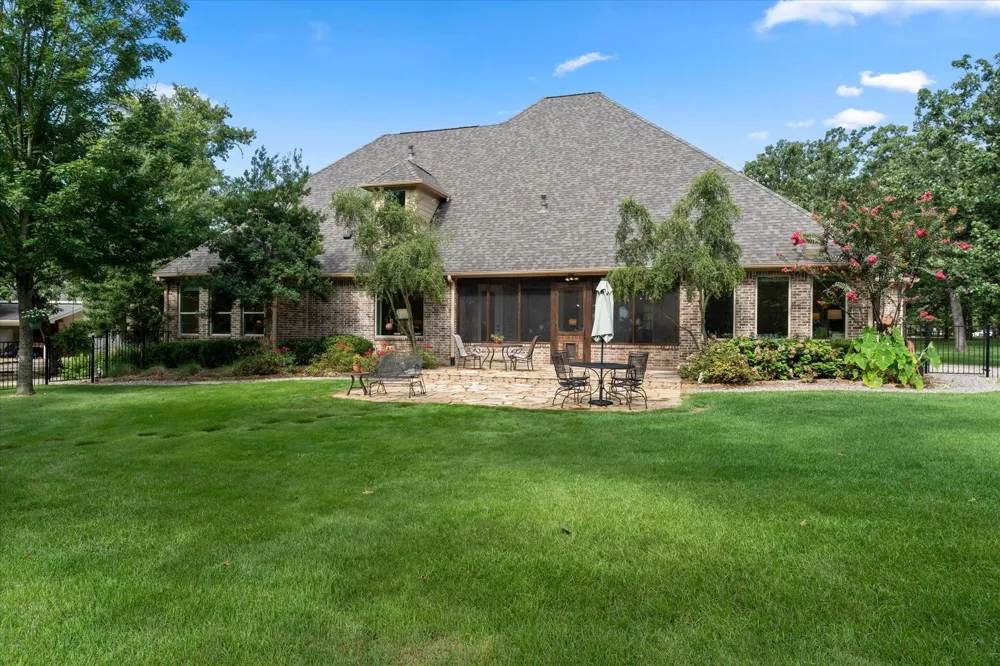 940 Private Road 5980 Yantis, TX 75497