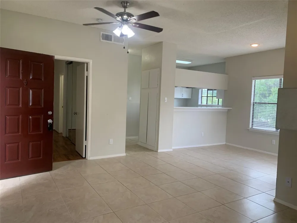 2710 Grants Lake Boulevard #C10 Sugar Land, TX 77479