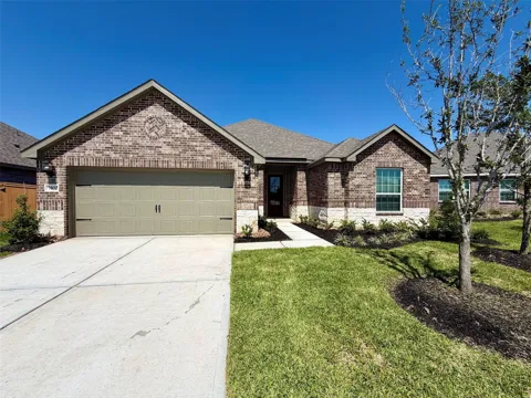 3102 Banyan Drive
