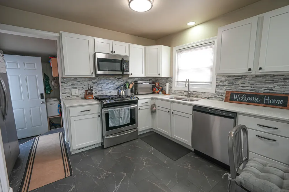 918 Post Road Muskegon, MI 49441