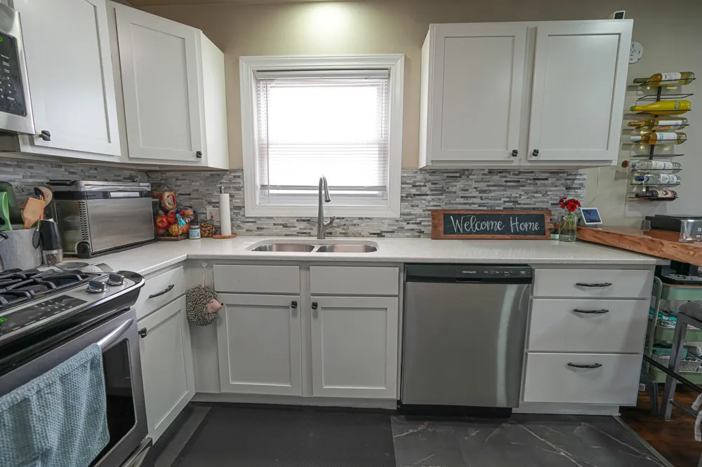 918 Post Road Muskegon, MI 49441
