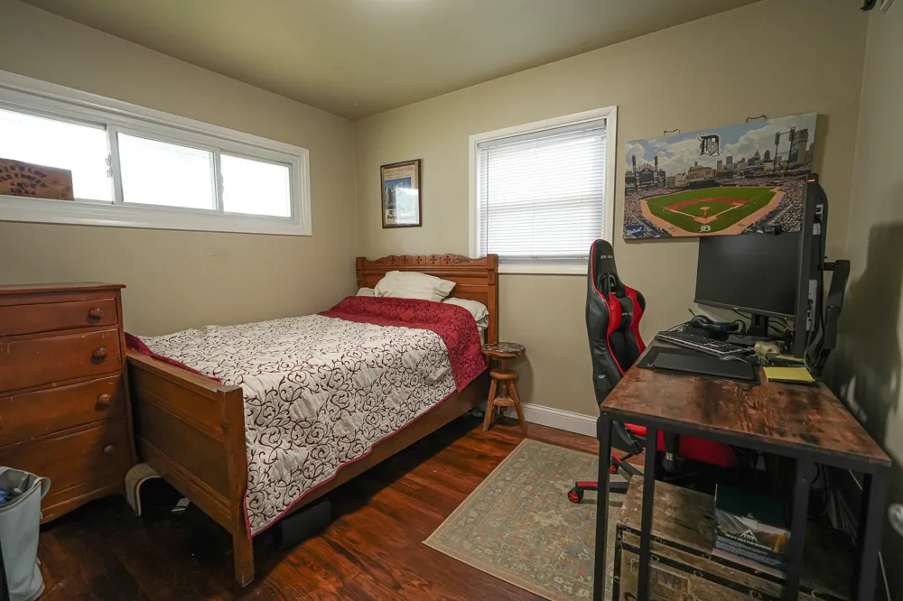 918 Post Road Muskegon, MI 49441