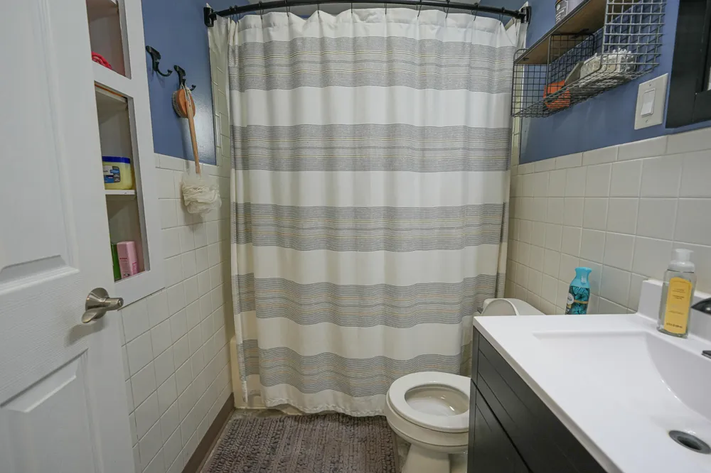 918 Post Road Muskegon, MI 49441