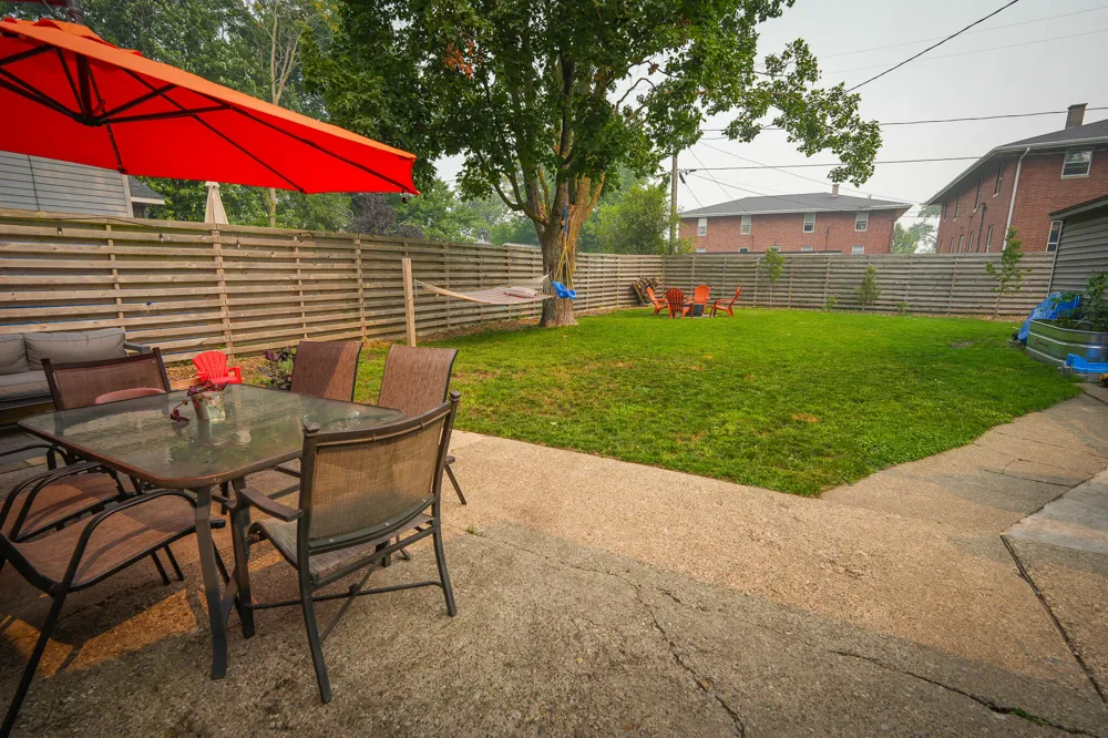 918 Post Road Muskegon, MI 49441