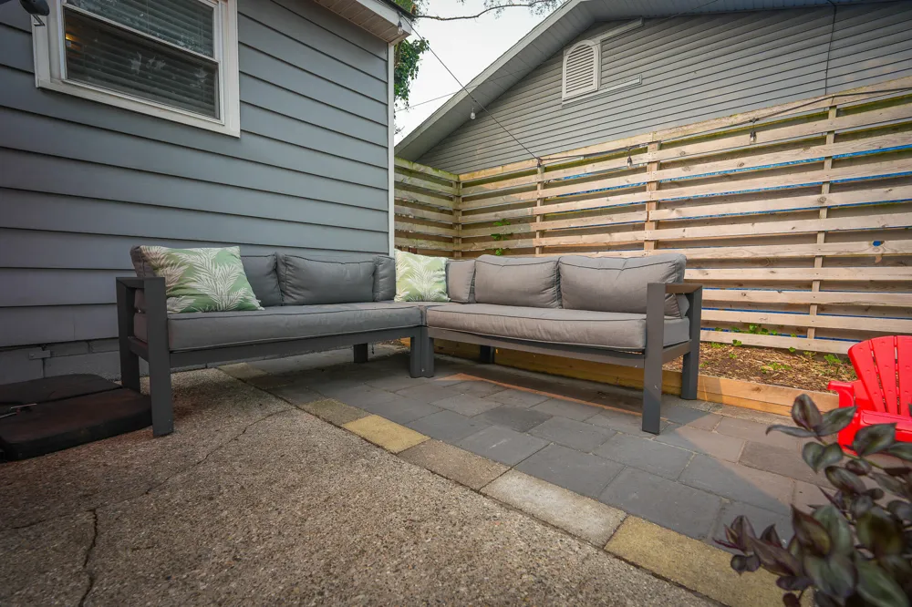 918 Post Road Muskegon, MI 49441