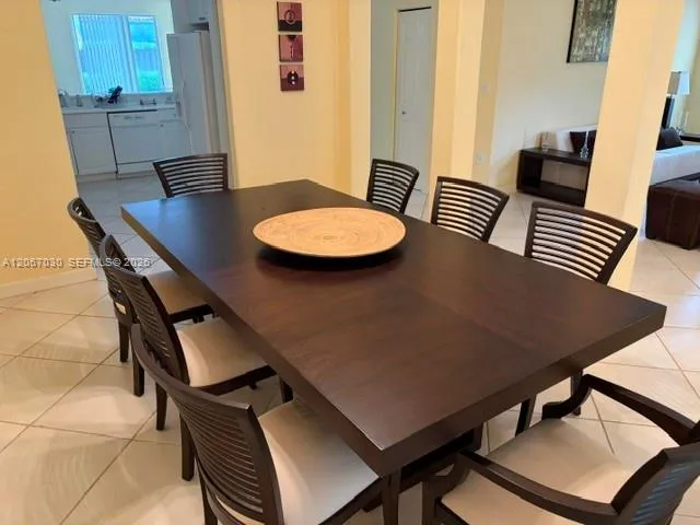 11351 NW 64th Ter Doral, FL 33178