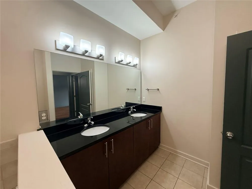 390 17TH STREET NW #6056 Atlanta, GA 30363