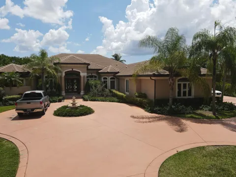 8480 MAN O WAR ROAD