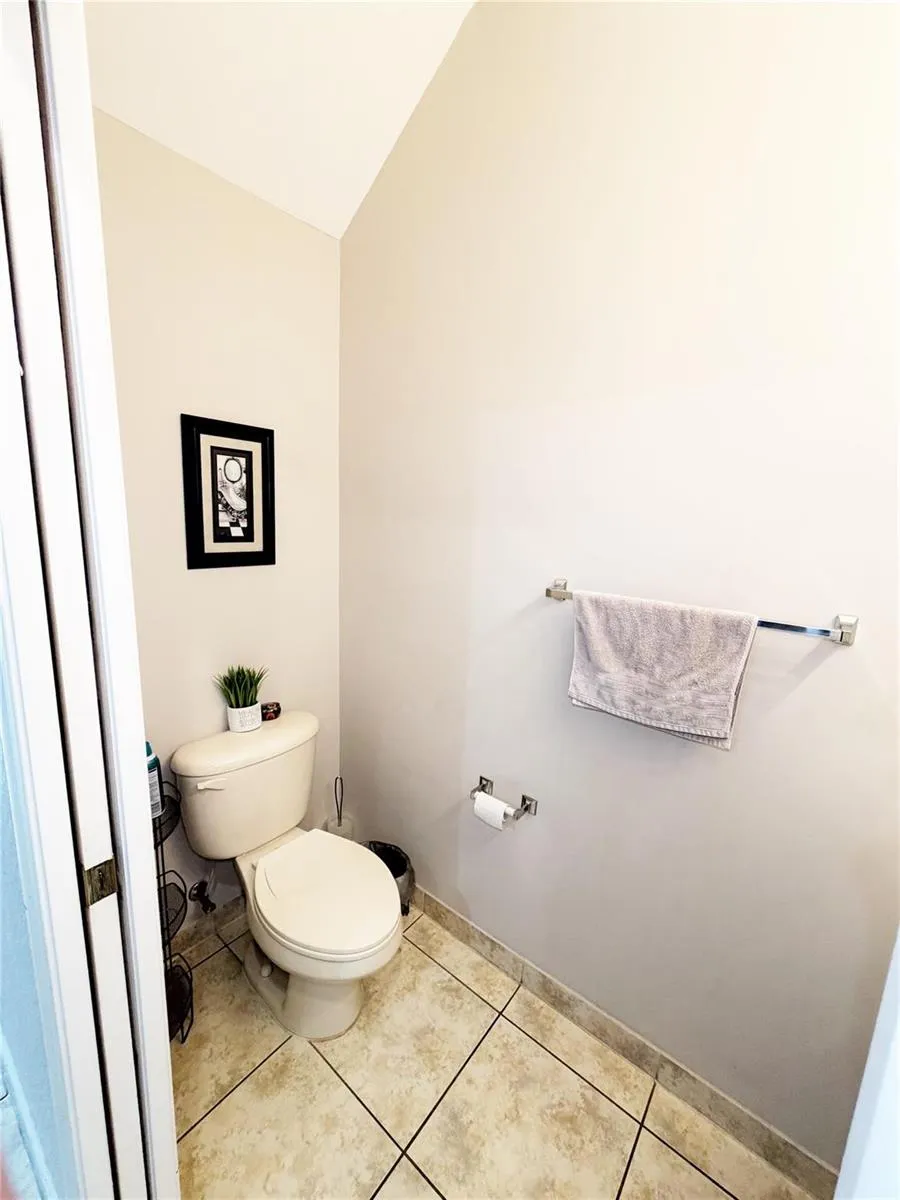 1421 NW 34TH WAY #1421 Lauderhill, FL 33311