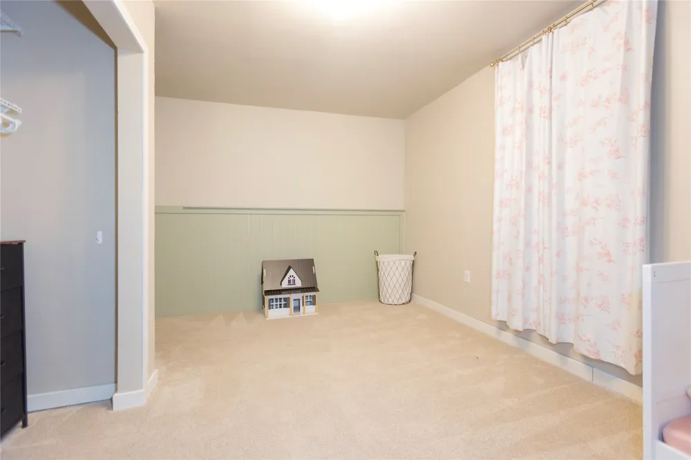 107 E Taylor McAlester, OK 74501