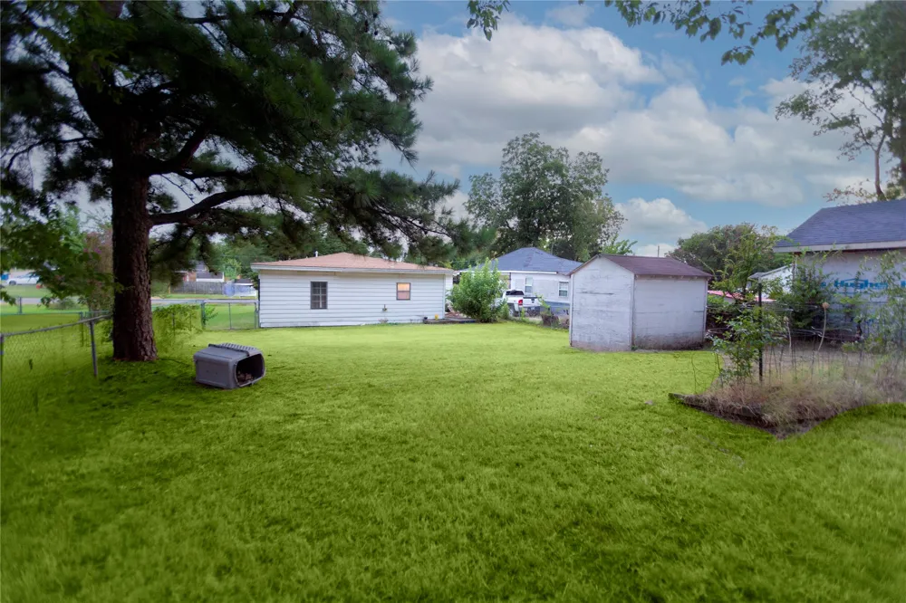 107 E Taylor McAlester, OK 74501
