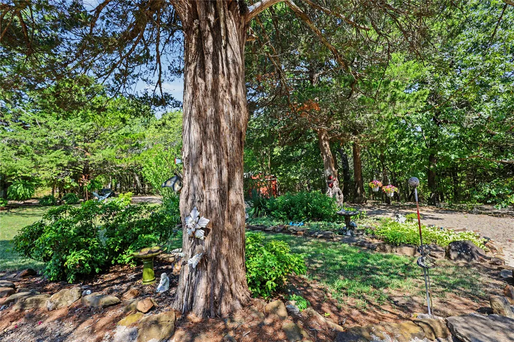 21325 W 898 ROAD Cookson, OK 74427