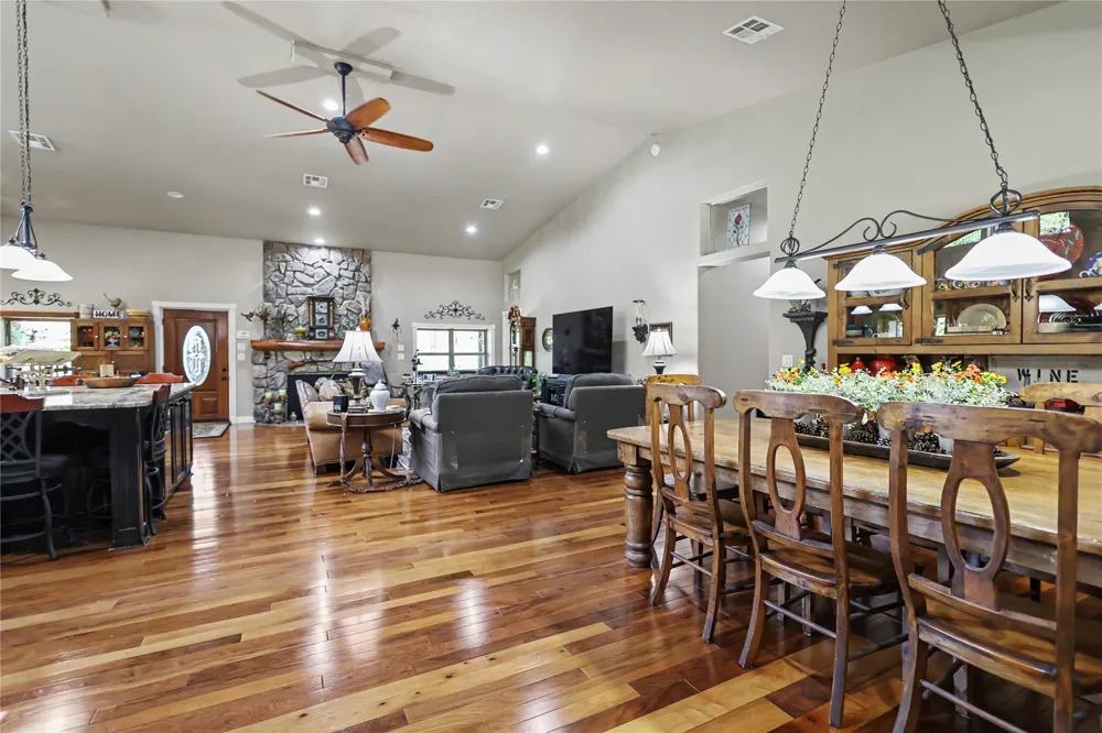 21325 W 898 ROAD Cookson, OK 74427