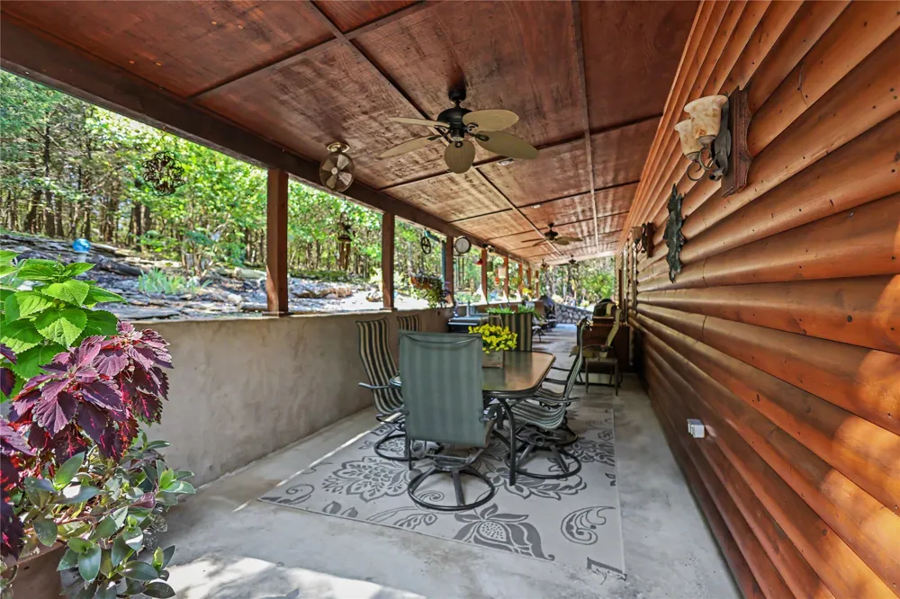 21325 W 898 ROAD Cookson, OK 74427