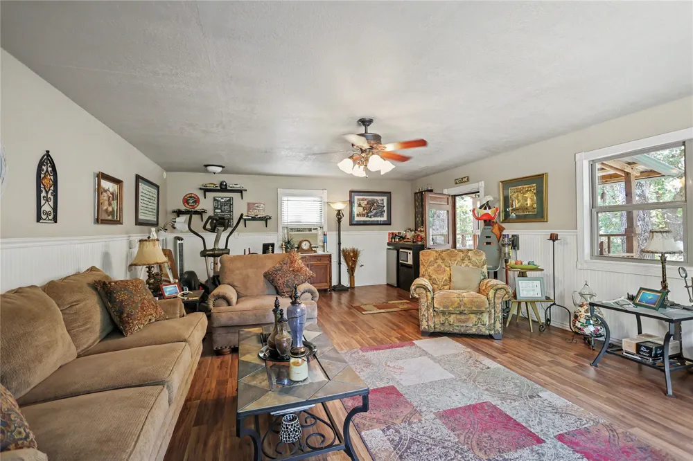 21325 W 898 ROAD Cookson, OK 74427
