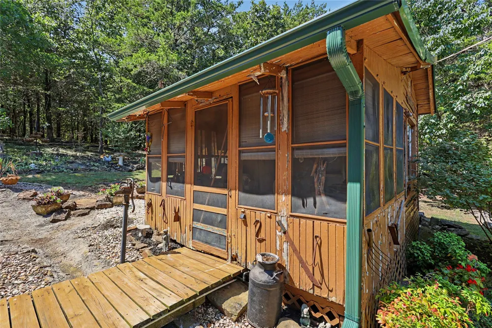 21325 W 898 ROAD Cookson, OK 74427