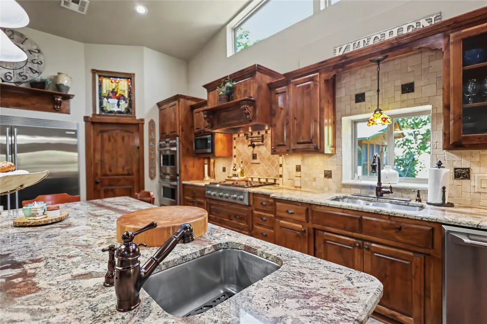 21325 W 898 ROAD Cookson, OK 74427