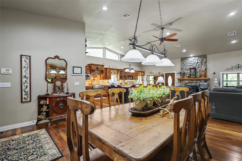 21325 W 898 ROAD Cookson, OK 74427