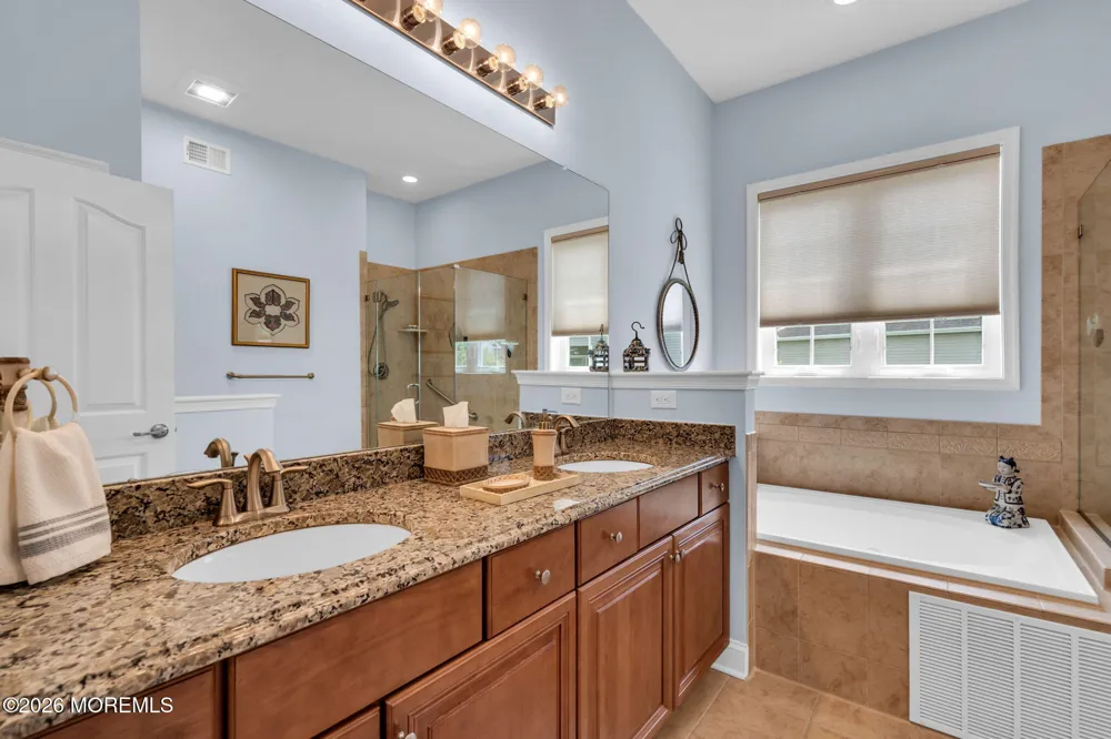 163 Bayville Way Waretown, NJ 08758