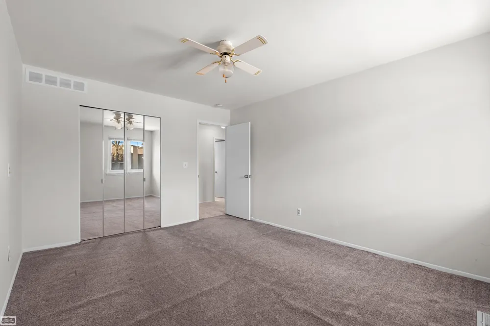 4960 Lake Point Drive Waterford Charter Township, MI 48329
