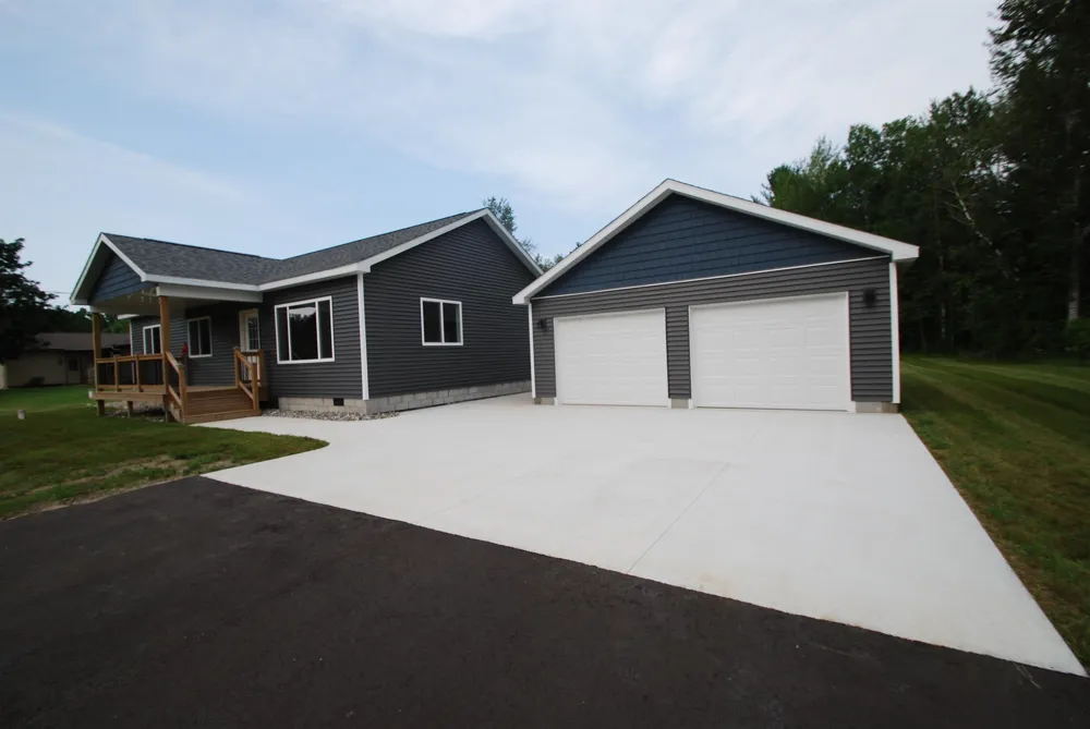 1691 E Brookside Drive West Branch Township, MI 48661