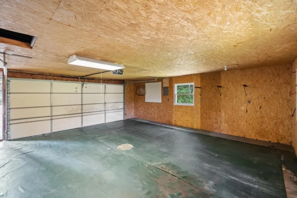 748 7th Street South Arm Township, MI 49727