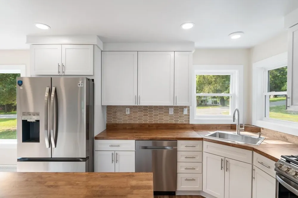748 7th Street South Arm Township, MI 49727
