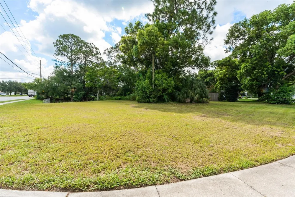 SEMINOLA BOULEVARD Casselberry, FL 32707