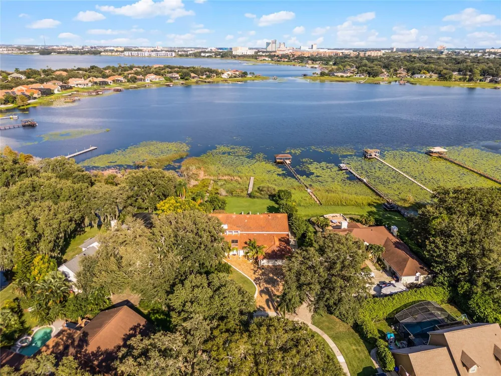 8605 BAY SHORE COVE Orlando, FL 32836