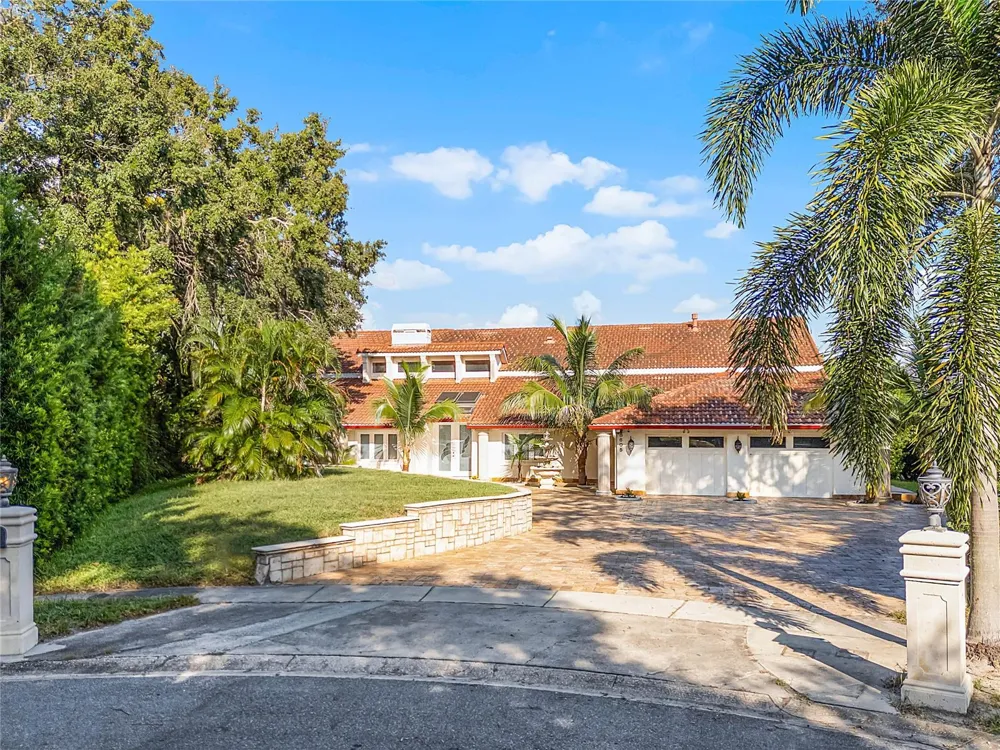 8605 BAY SHORE COVE Orlando, FL 32836