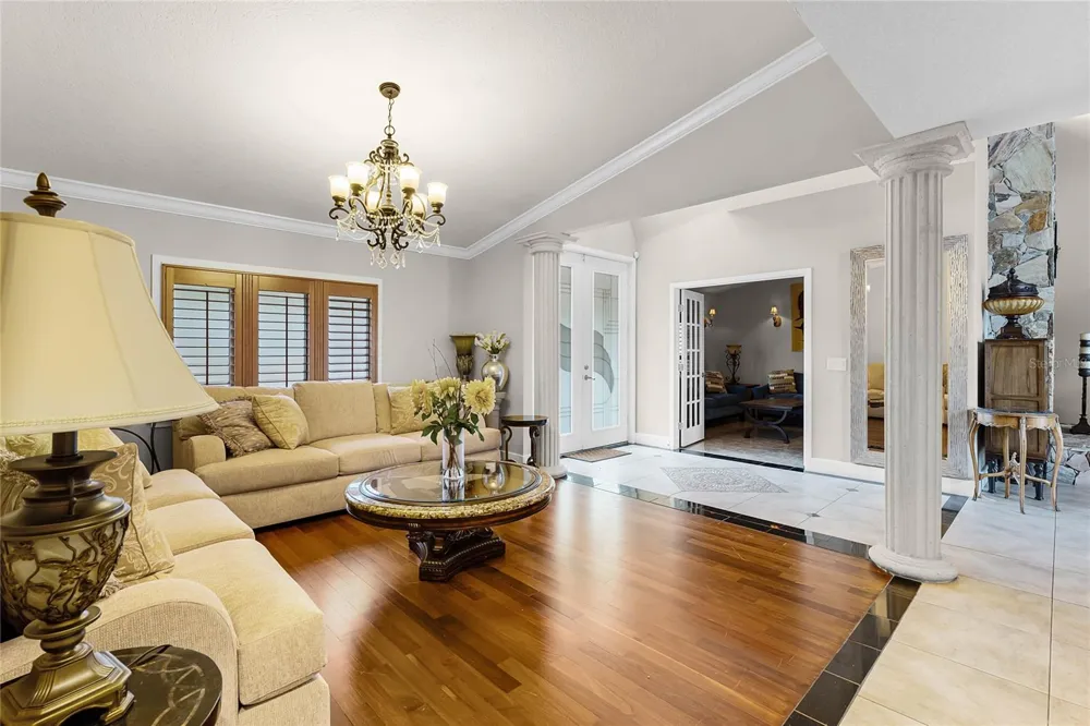 8605 BAY SHORE COVE Orlando, FL 32836
