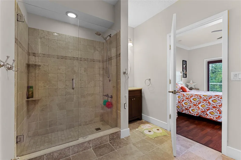 8605 BAY SHORE COVE Orlando, FL 32836