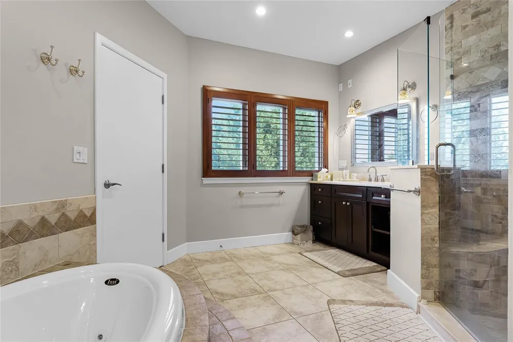 8605 BAY SHORE COVE Orlando, FL 32836