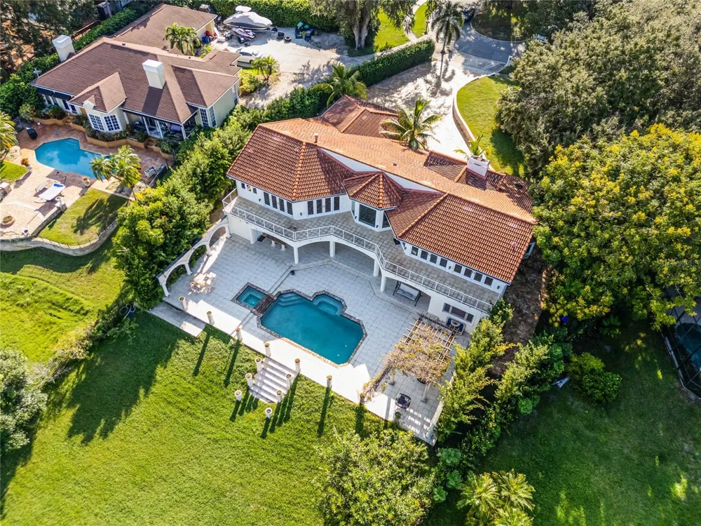 8605 BAY SHORE COVE Orlando, FL 32836