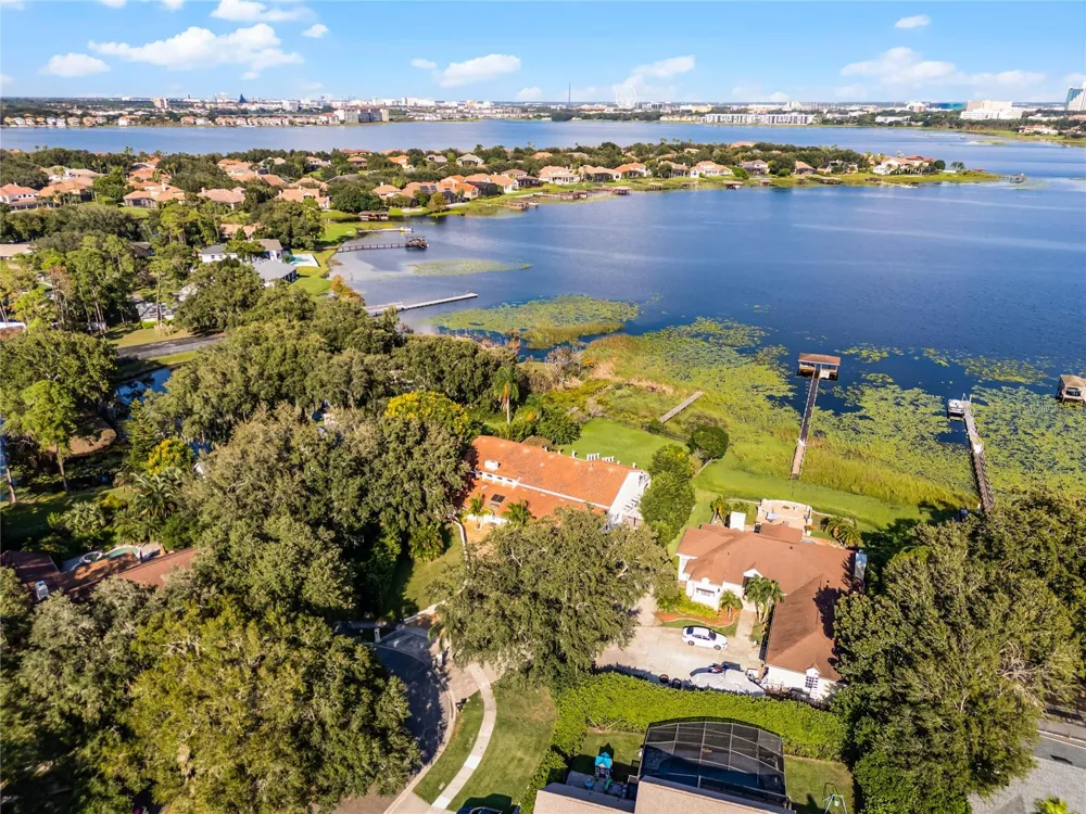 8605 BAY SHORE COVE Orlando, FL 32836