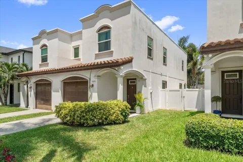 3203 W SANTIAGO STREET #B