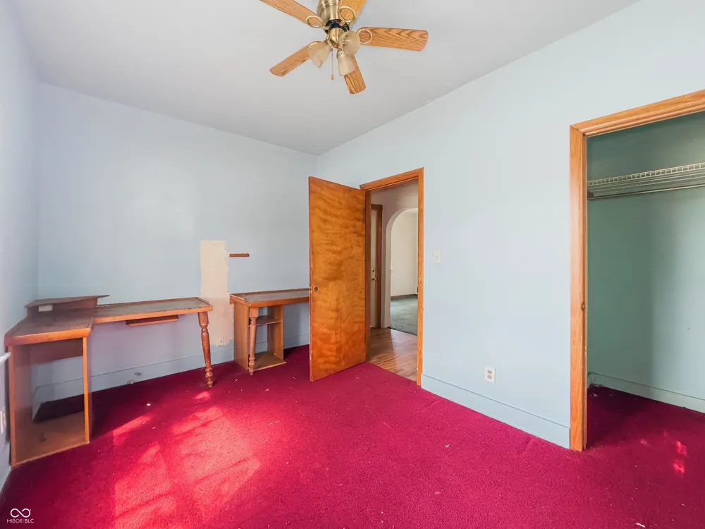2202 Columbus Avenue Anderson, IN 46016