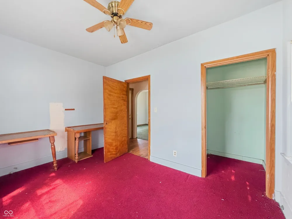 2202 Columbus Avenue Anderson, IN 46016