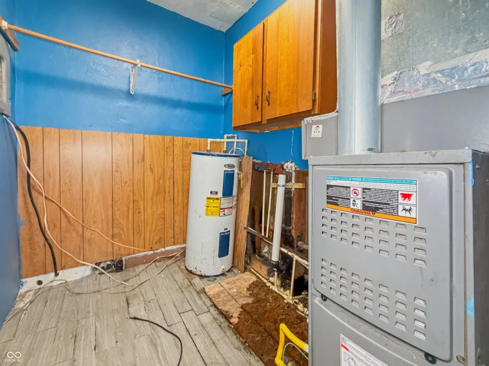 2202 Columbus Avenue Anderson, IN 46016