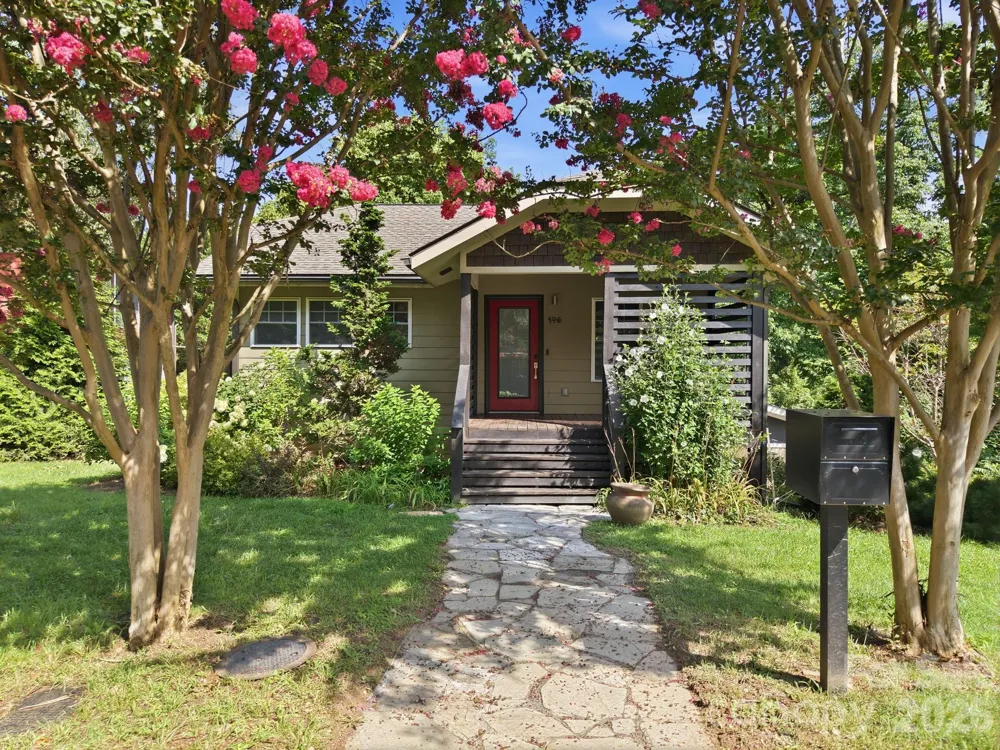 146 Courtland Avenue Asheville, NC 28801