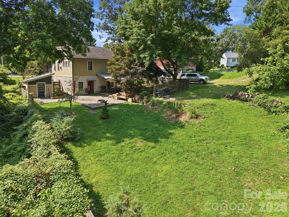 146 Courtland Avenue Asheville, NC 28801