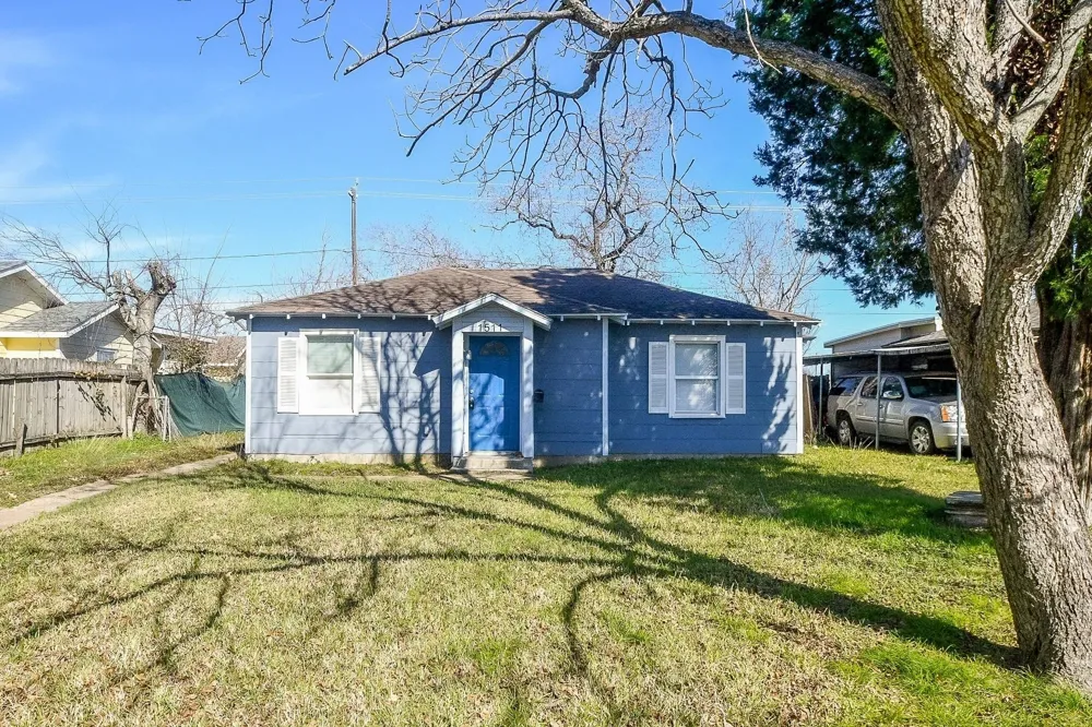 1511 Bernard Street Pasadena, TX 77506