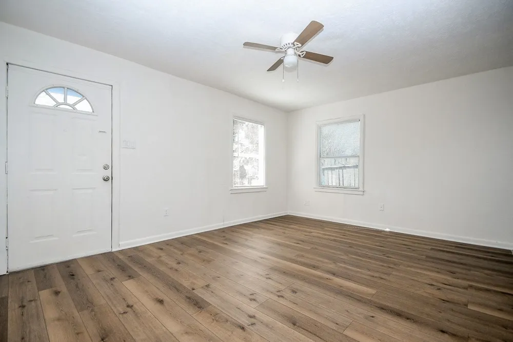 1511 Bernard Street Pasadena, TX 77506