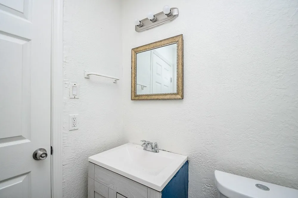 1511 Bernard Street Pasadena, TX 77506