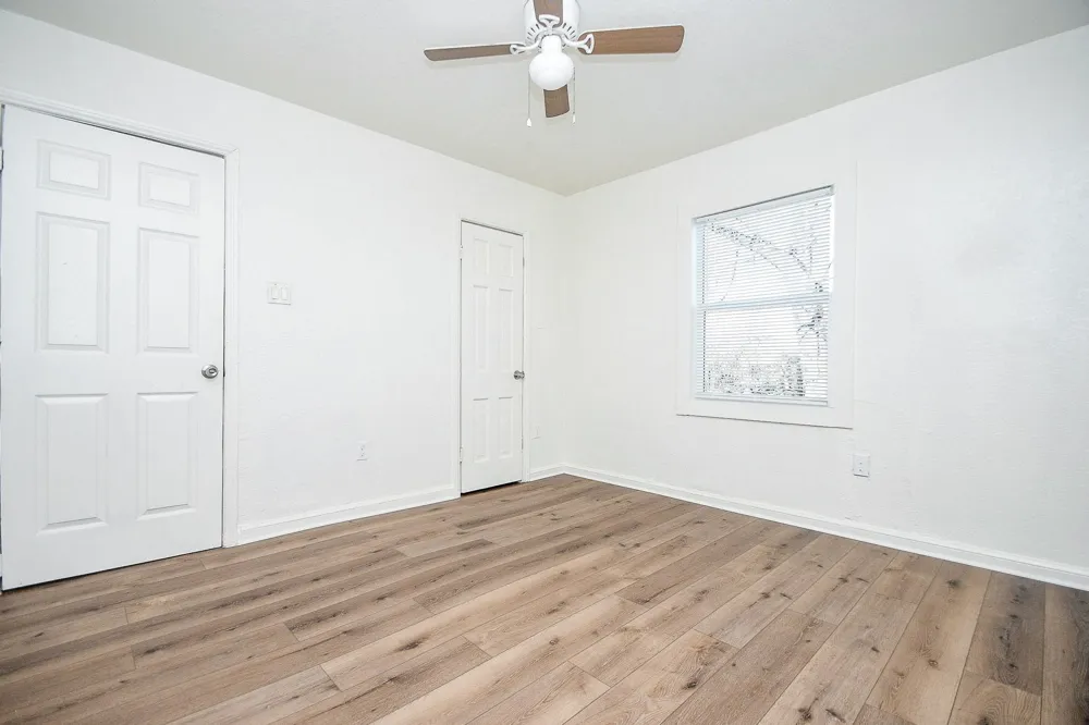 1511 Bernard Street Pasadena, TX 77506
