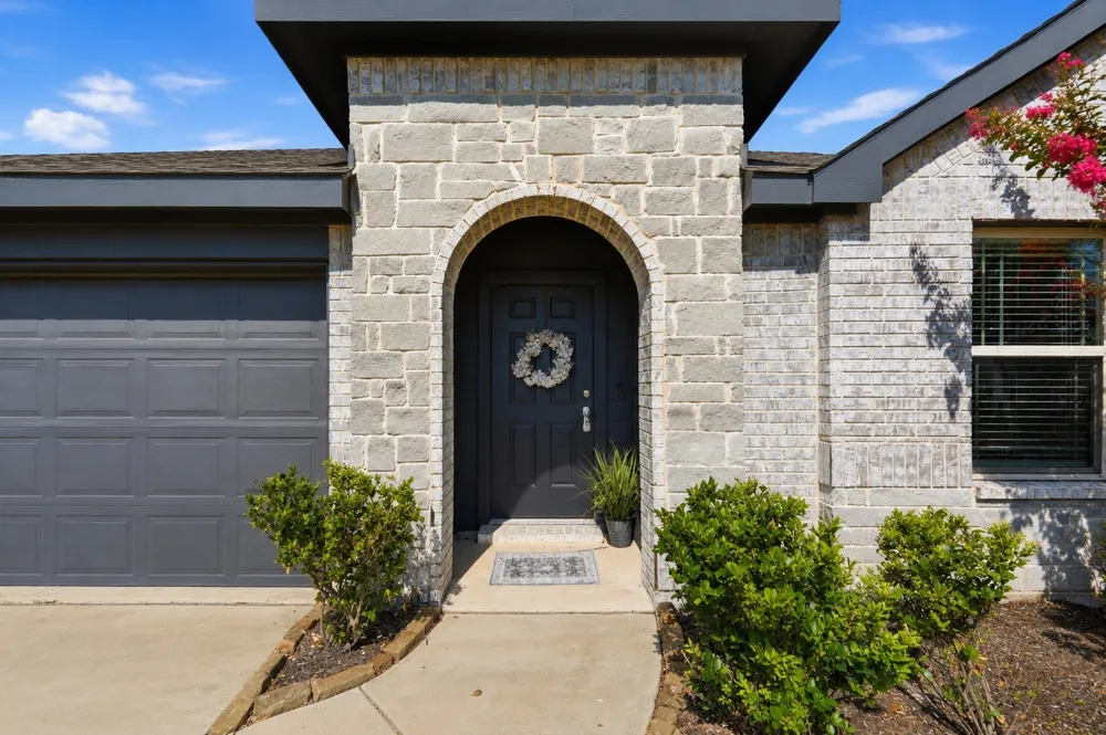 505 Bermuda Avenue Lancaster, TX 75146
