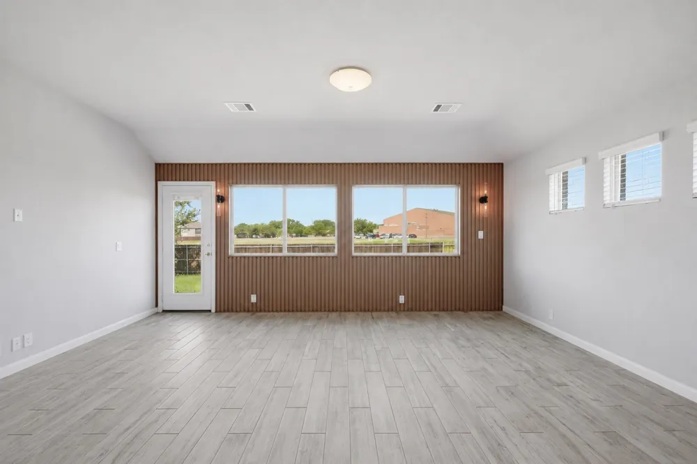 505 Bermuda Avenue Lancaster, TX 75146