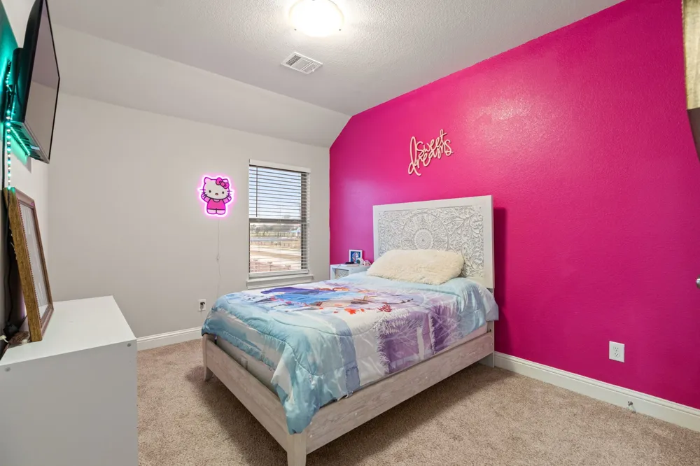 225 Lariat Trail Waxahachie, TX 75165