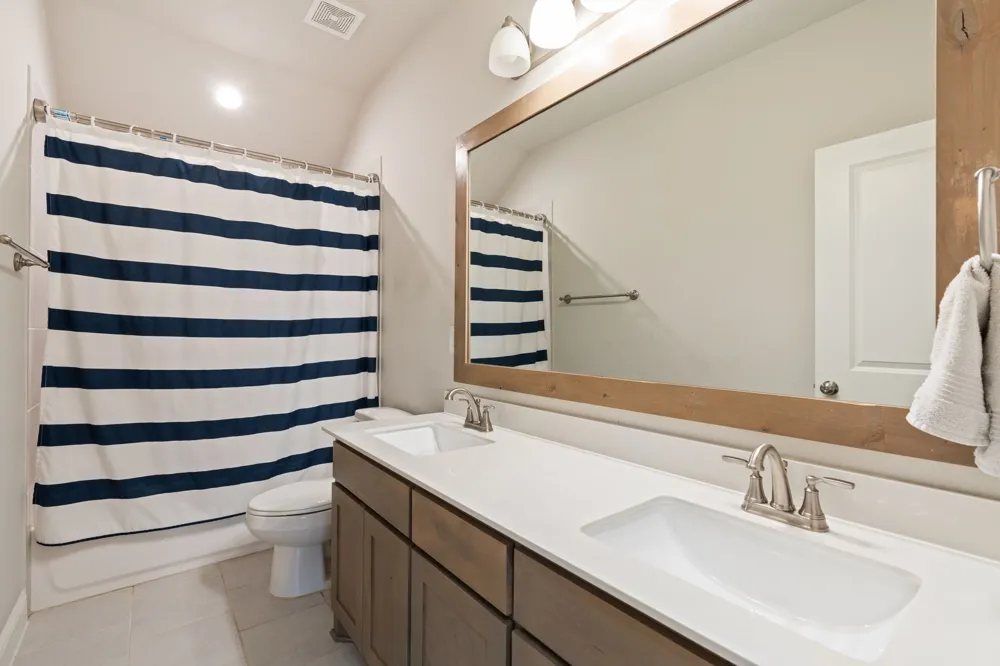 225 Lariat Trail Waxahachie, TX 75165