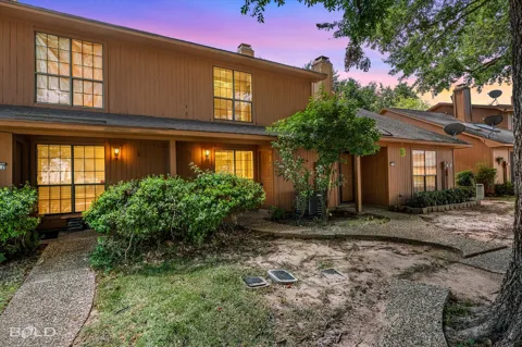 3259 Eastwood Drive